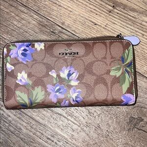 Coach floral long Wallet